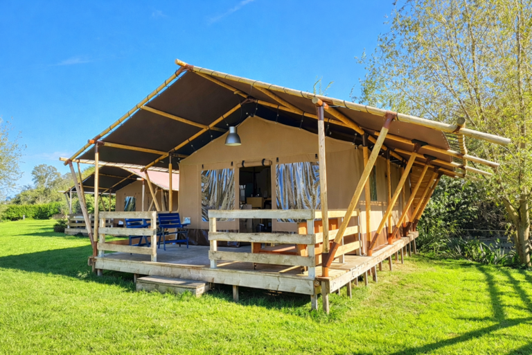 glamping tent op boerencamping Friesland